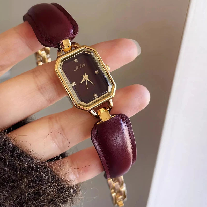 Retro French Quartz Watch – 2025 Collection