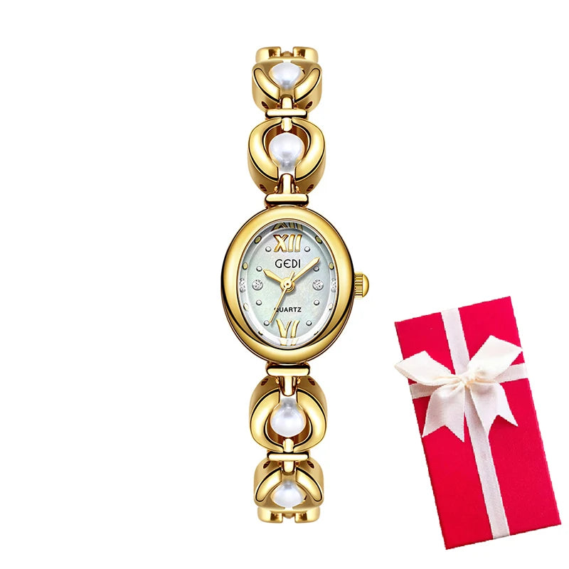 Minimalist Gold Women’s Bracelet Watch – 2025 Collection