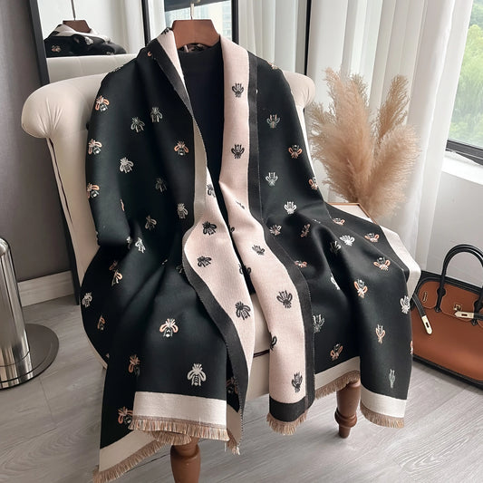 Luxury Bees Jacquard Winter Scarf – Winter 2025