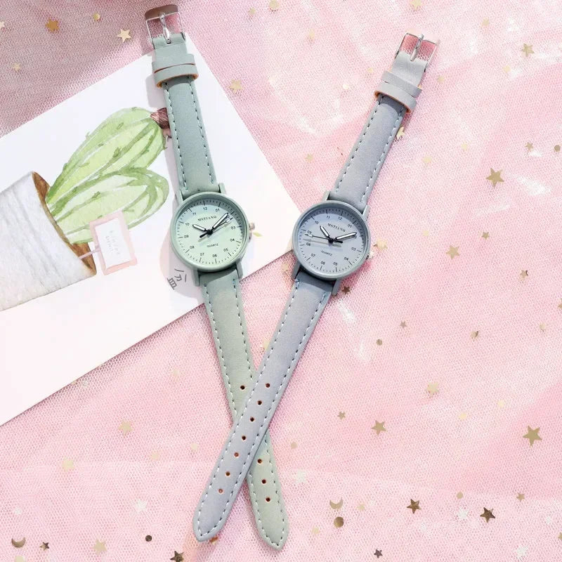 Quartz Watch with Waterproof PU Leather Strap