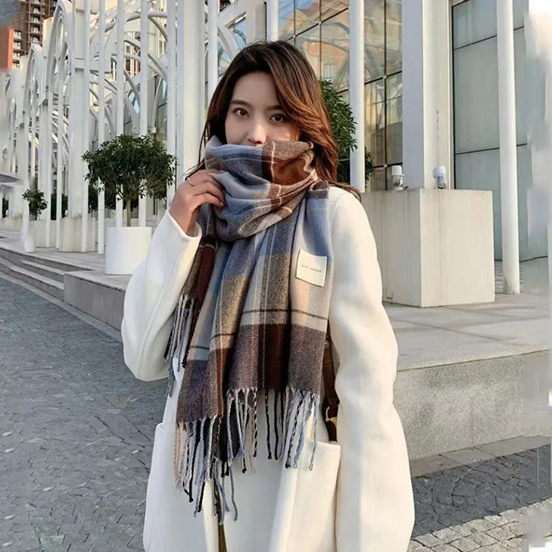 Cozy Checkered Winter Scarf – Winter 2025