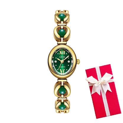 Minimalist Gold Women’s Bracelet Watch – 2025 Collection
