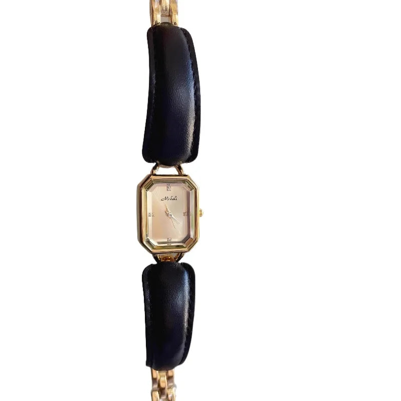 Retro French Quartz Watch – 2025 Collection
