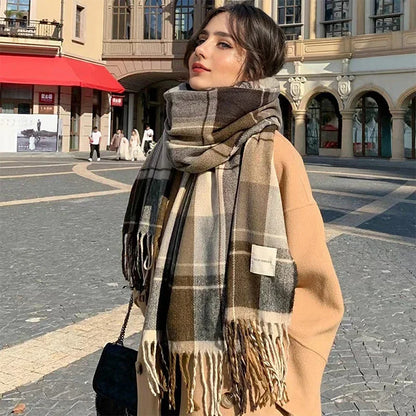 Cozy Checkered Winter Scarf – Winter 2025