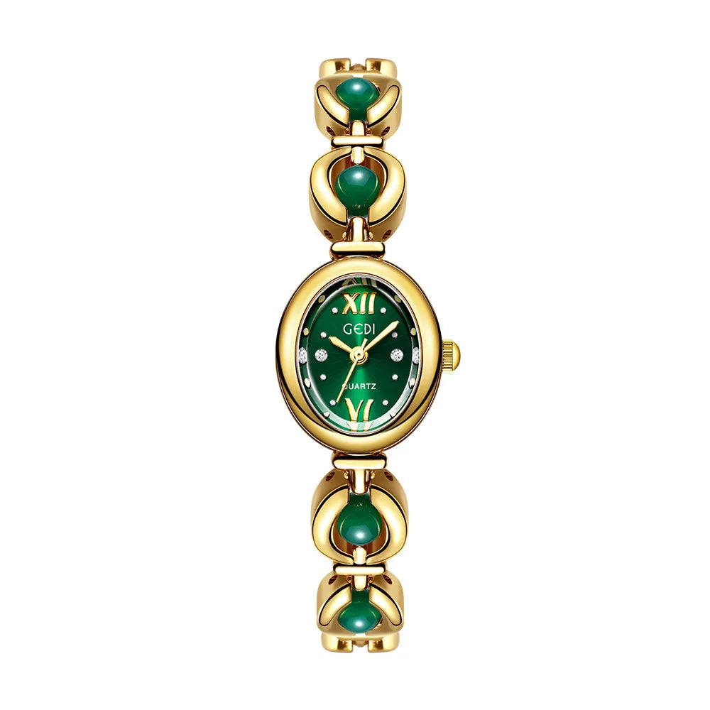 Minimalist Gold Women’s Bracelet Watch – 2025 Collection