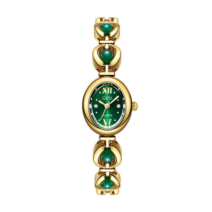 Minimalist Gold Women’s Bracelet Watch – 2025 Collection
